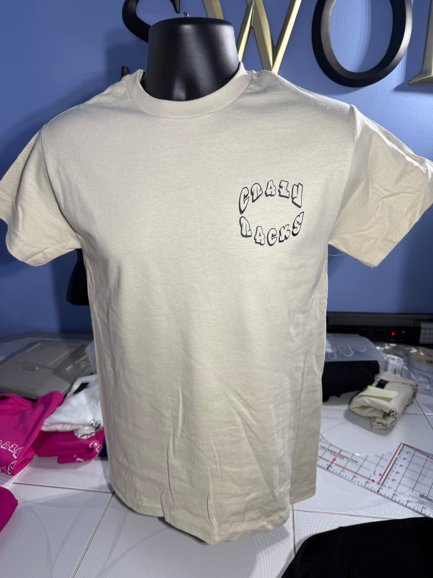 WE OUTISDE T-SHIRT