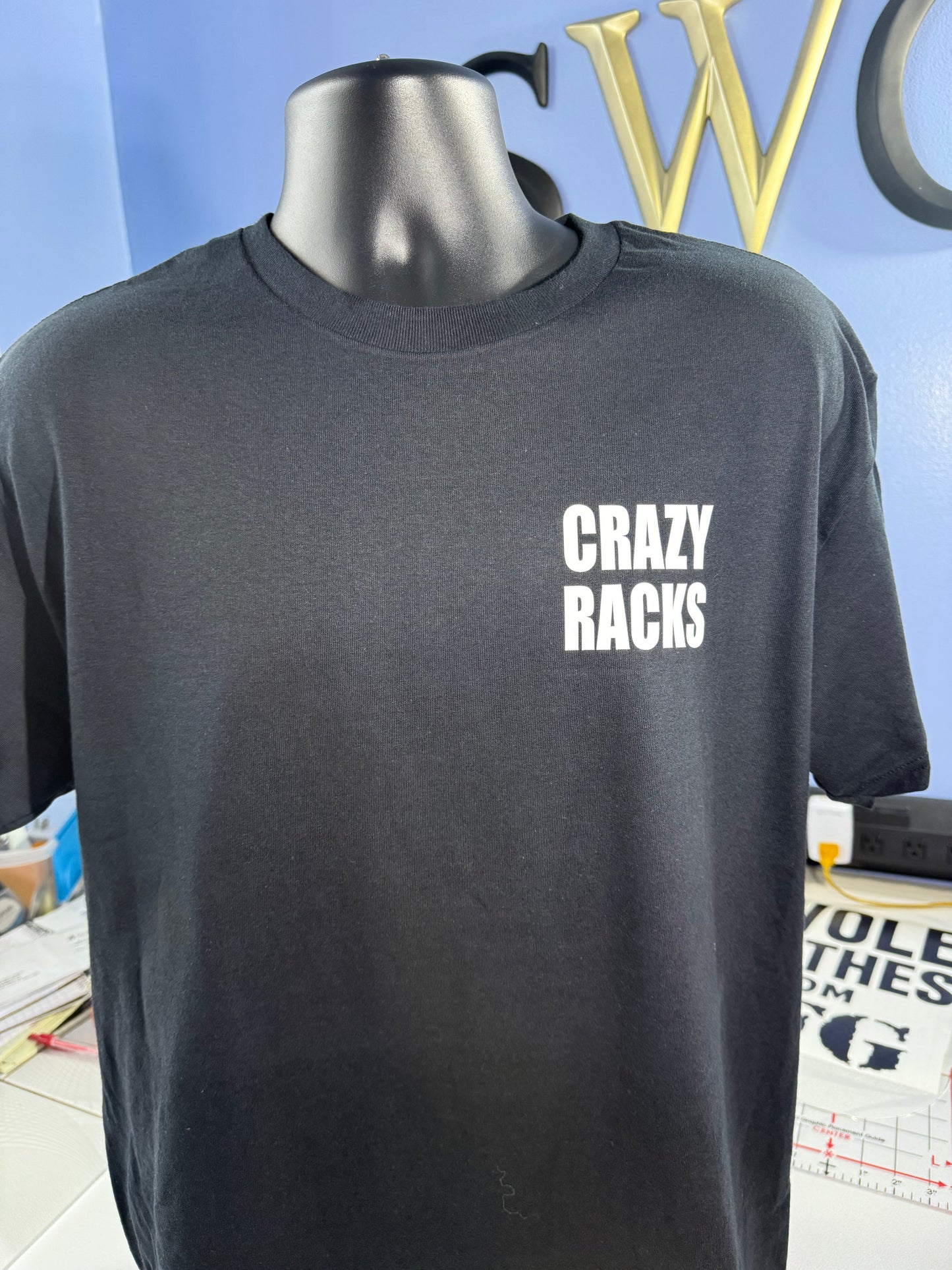 T-SHIRT
