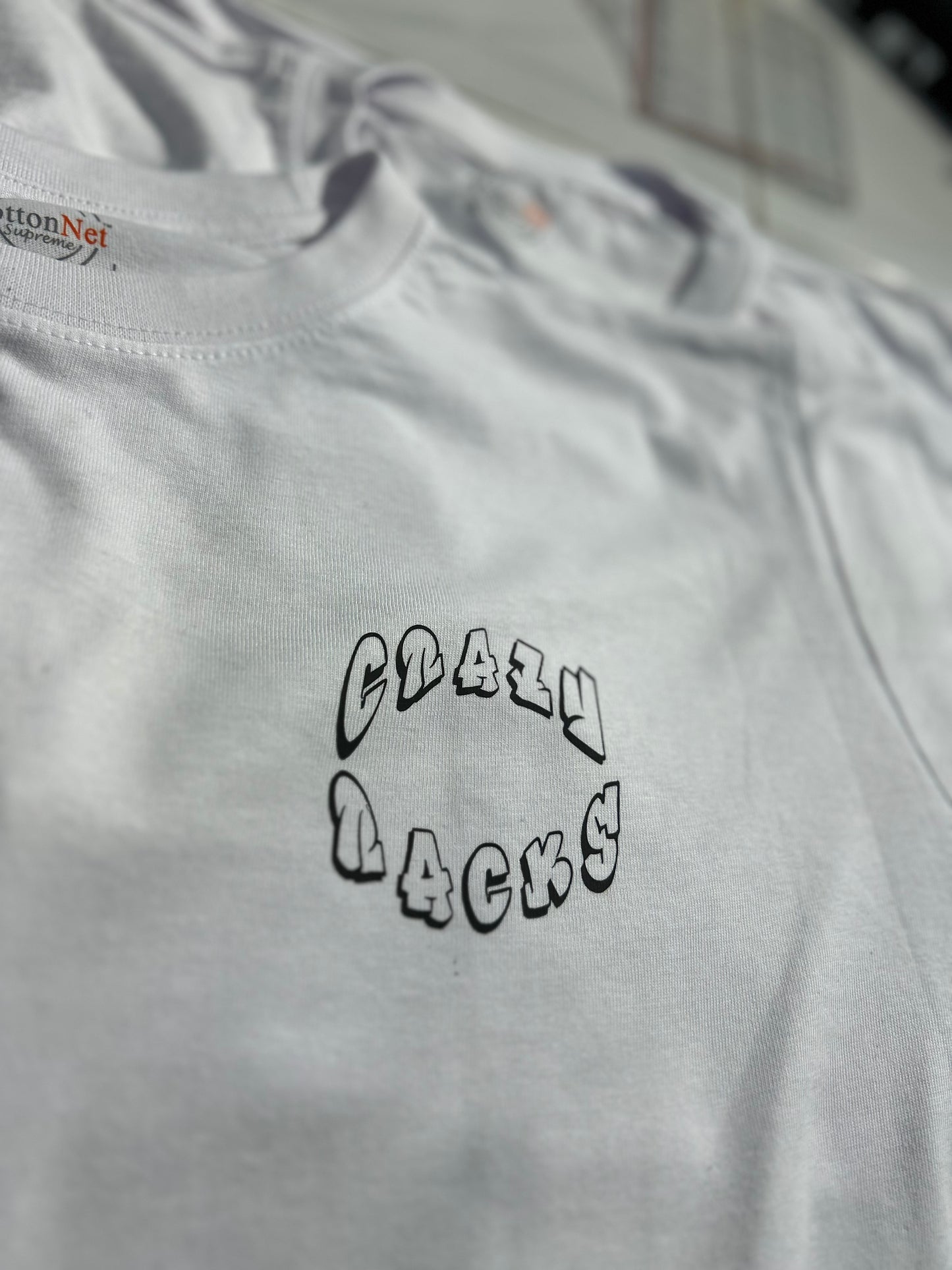 WE OUTISDE T-SHIRT